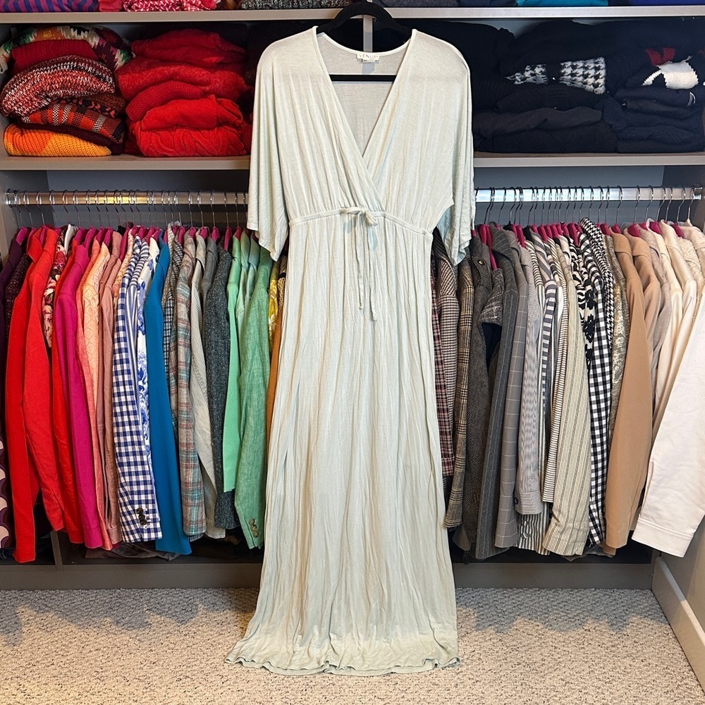 VENUS pale blue 1/2 dolman sleeve v neck elastic waistband maxi dress size S